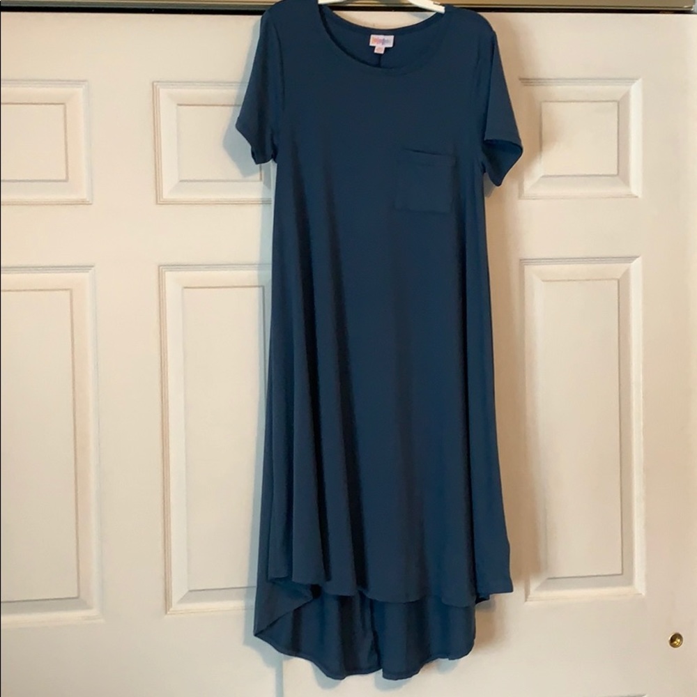 LuLaRoe Carly Dress💙🤍